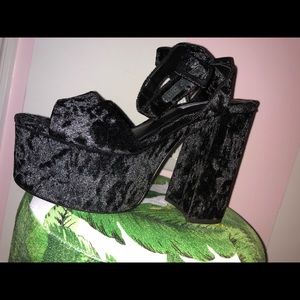 Brand new Steve Madden shoes never worn